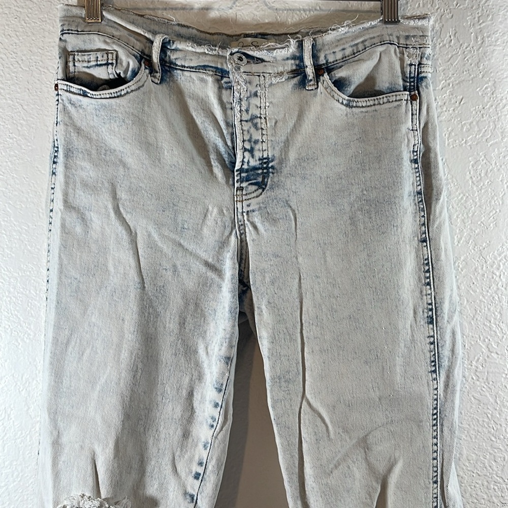 JESSICA SIMPSON Flirt Straight Boot Distressed Denim Jeans Size 31 - Picture 2 of 12